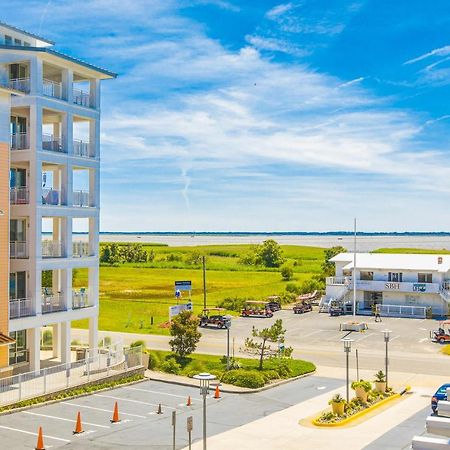 Апартаменты The Sanctuary - Dolphins And Daiquiris 110A Вирджиния-Бич Экстерьер фото