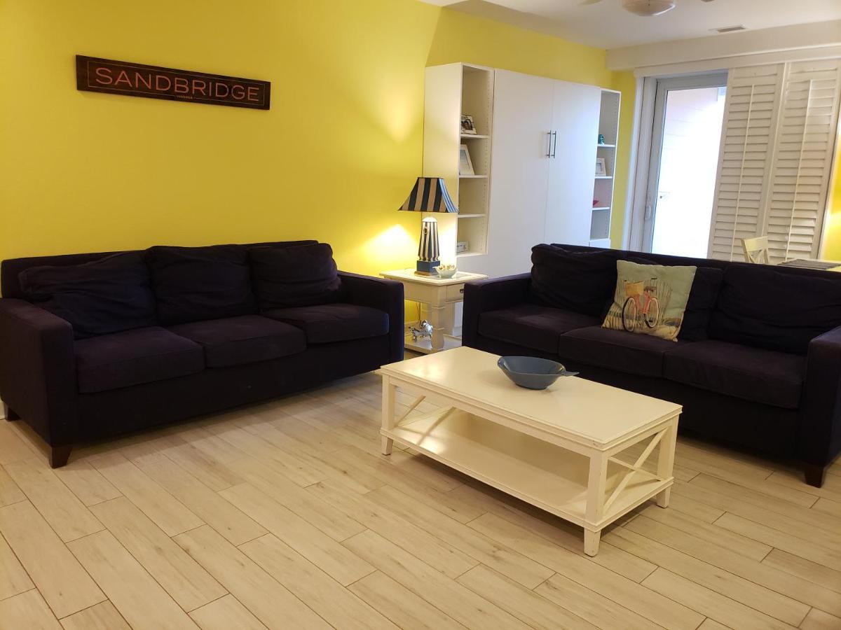 Апартаменты The Sanctuary - Dolphins And Daiquiris 110A Вирджиния-Бич Экстерьер фото